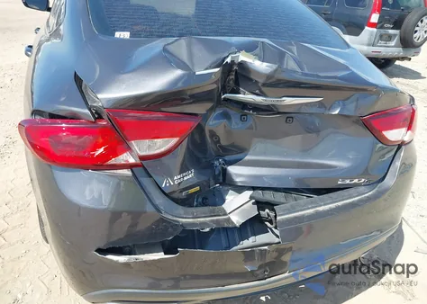 2015 Chrysler 200 S z USA, uszkodzony, nr VIN 1C3CCCBB4FN657842